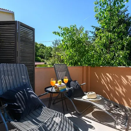 Apartment Sunny Getaway *